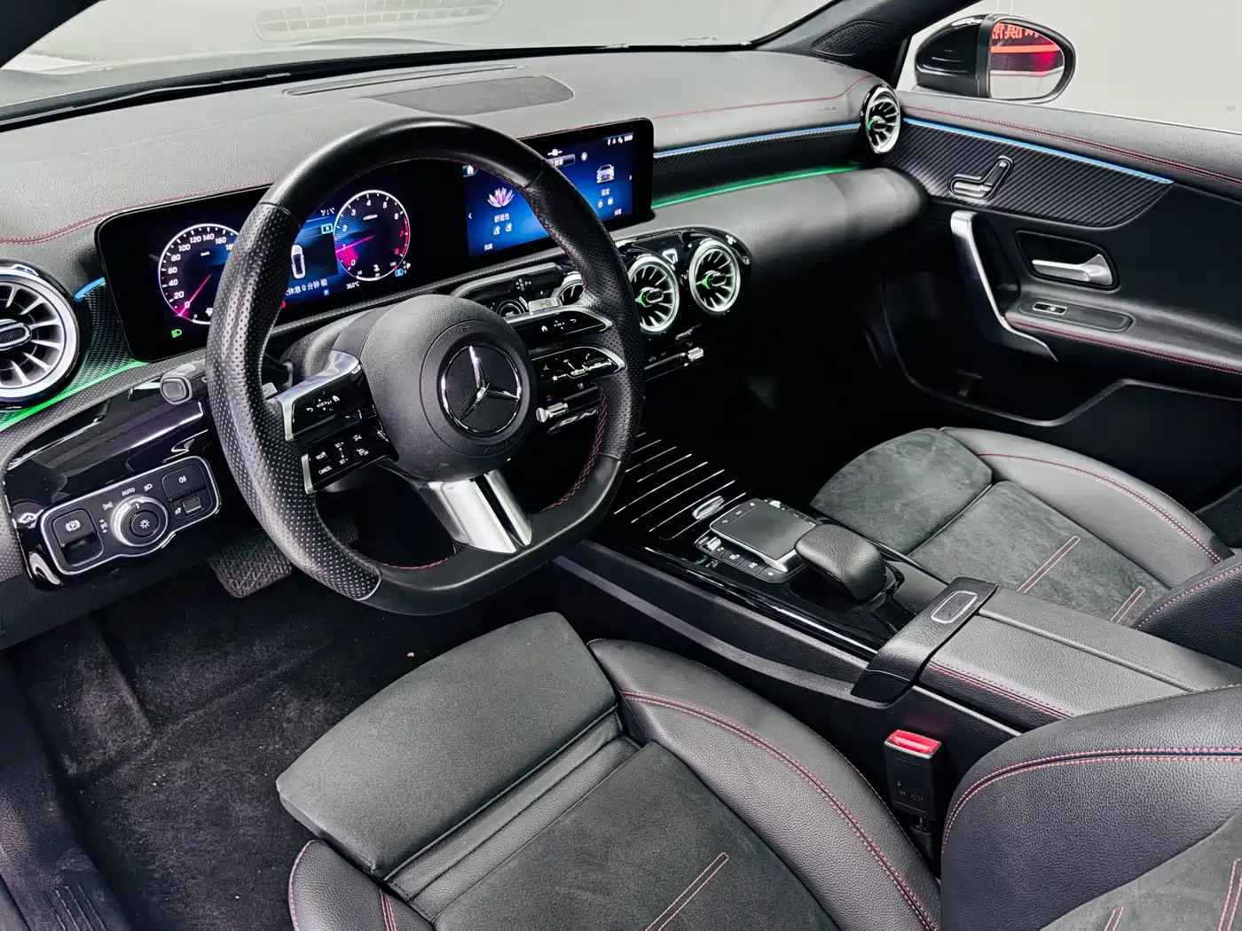 Mercedes-Benz A-Class 2024 2024 A 200 L Fashion Edition