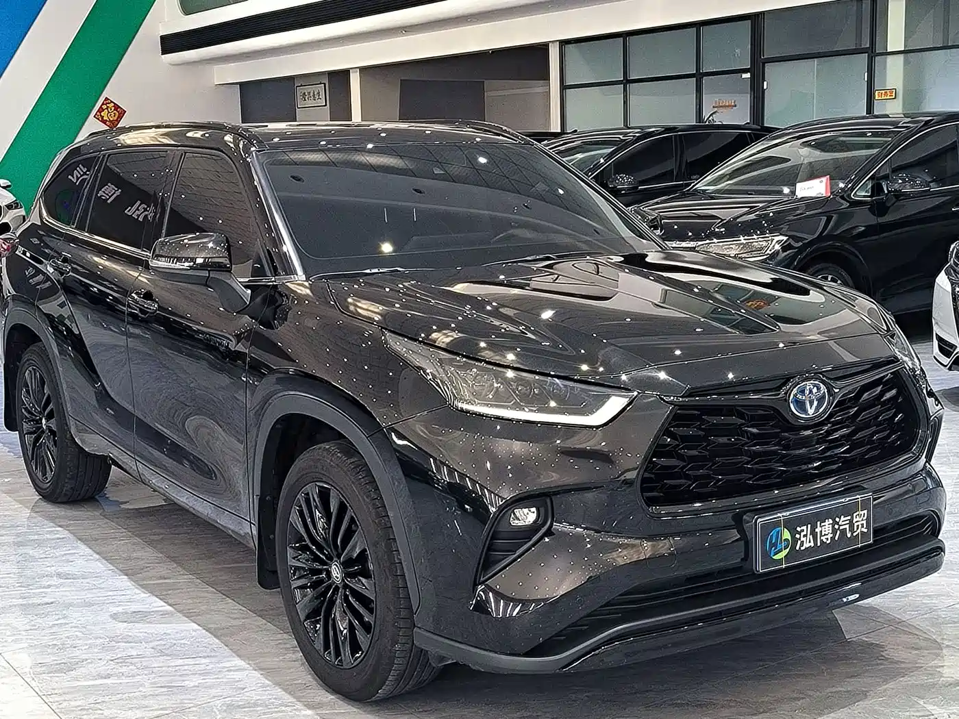 Toyota Highlander 2024 2023 2.5L Smart Hybrid AWD Knight Edition 7-Seater