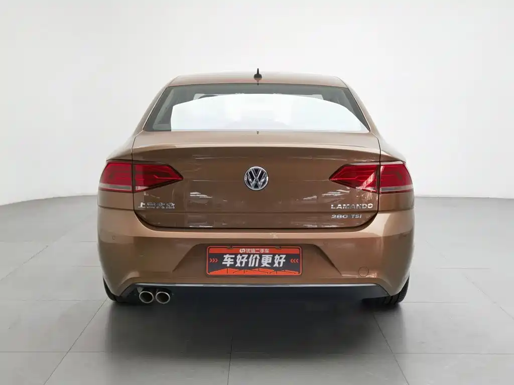 Фото 4 - Volkswagen Lamando