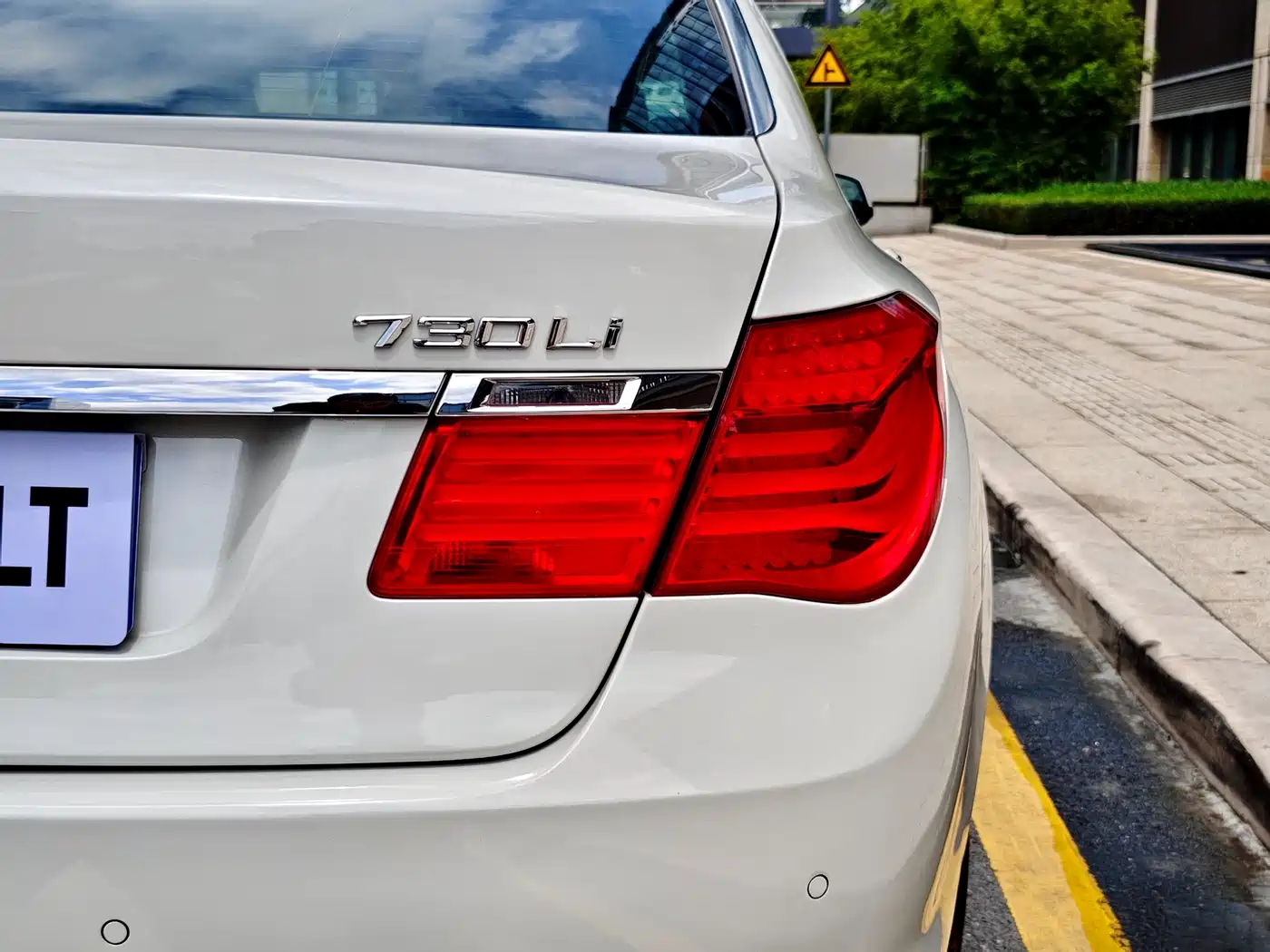 BMW 7 Series 2011 2011 730Li Elegance