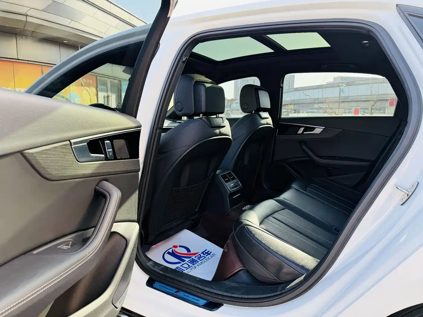 Audi A4L 2024 40 TFSI Luxury Dynamic фото 6