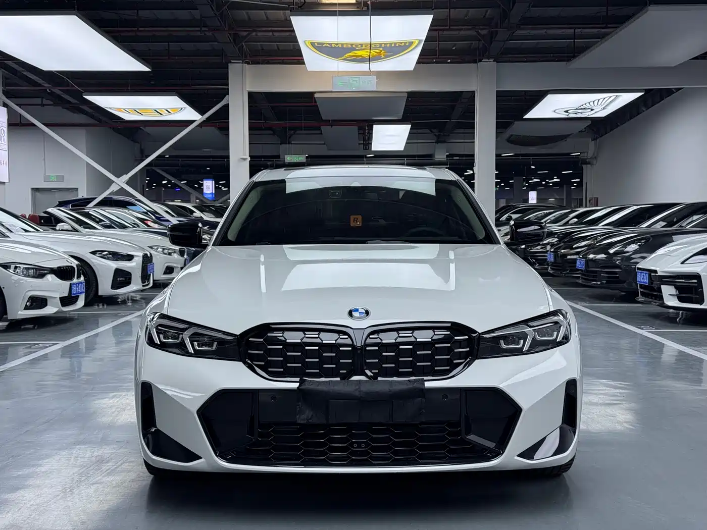 BMW 3 Series 2024 325Li M Sport Shadowline Package фото 2