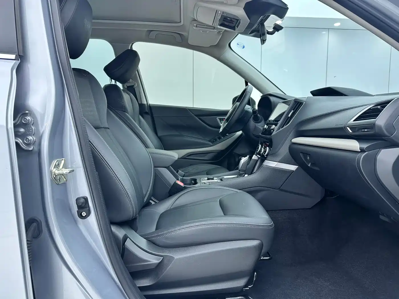 Subaru Forester 2022 2.0i AWD Luxury Edition with EyeSight фото 13