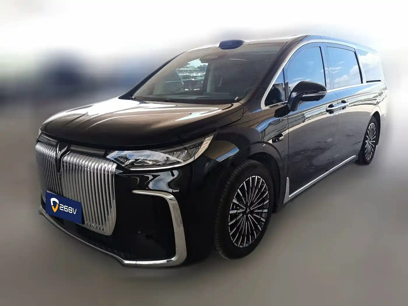 Voyah Dreamer 2026 2025 Model PHEV Basic Version