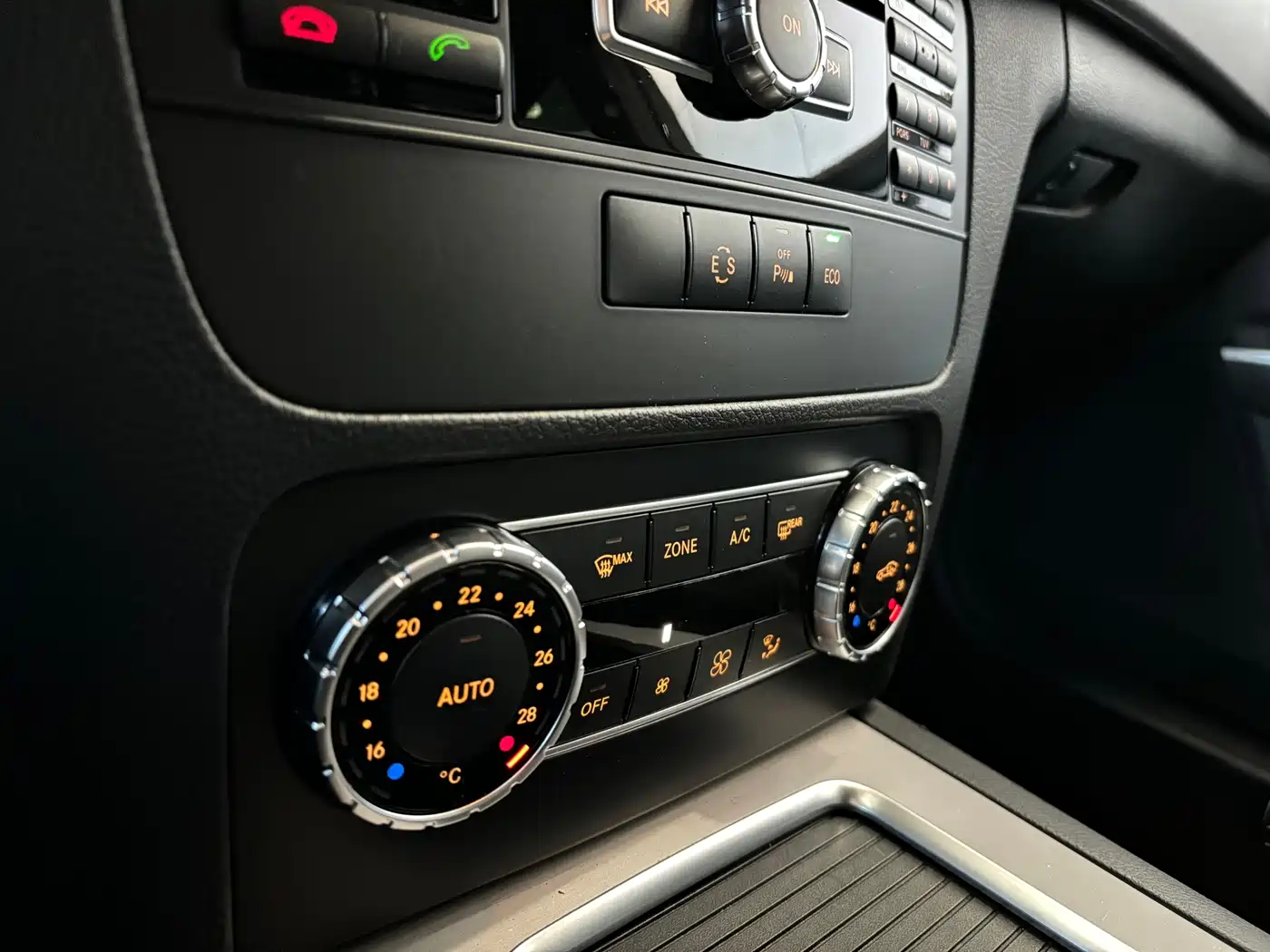 Mercedes-Benz GLK-Class 2014 GLK 200 Standard фото 21