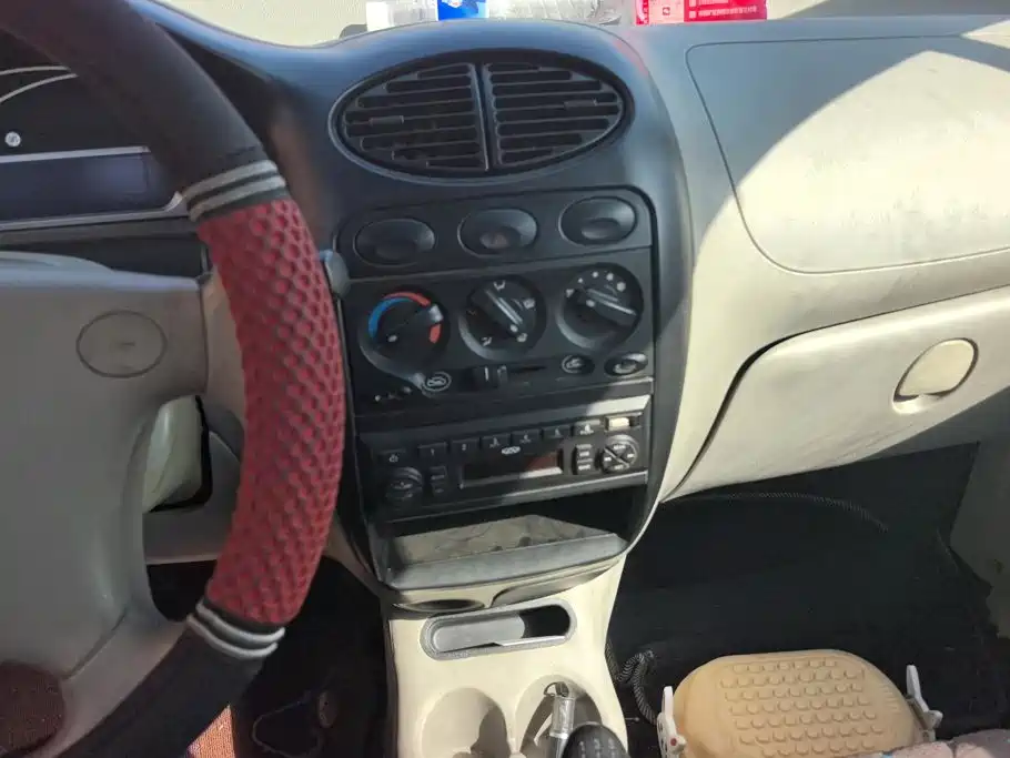 Chery QQ3 2014 2012 Fashion Edition 1.0L Manual Champion Model