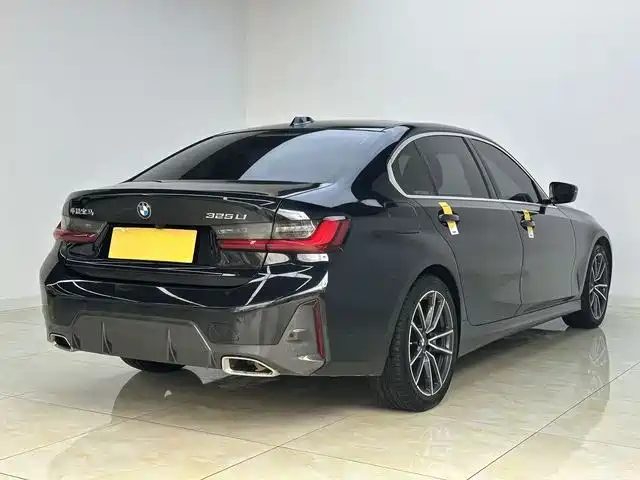 BMW 3 Series 2023 325Li M Sport Package фото 20