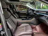 Фото 14 - Audi A8