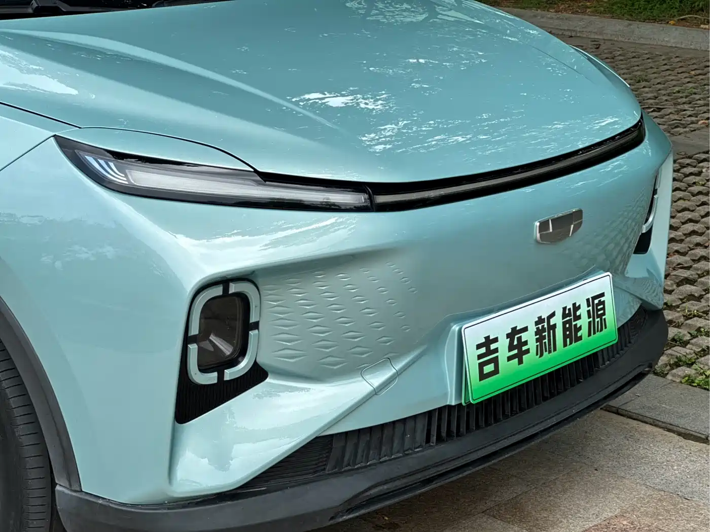Geely Geometry E Firefly 2024 2024 Model 401km Fluorescent