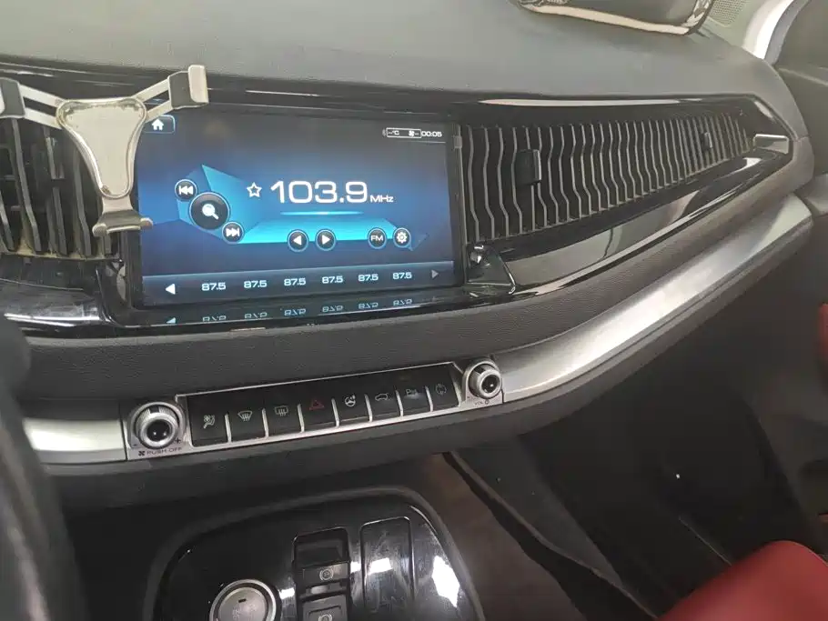 Haval H2s 2018 2018 Red Label 1.5T DCT Luxury Model