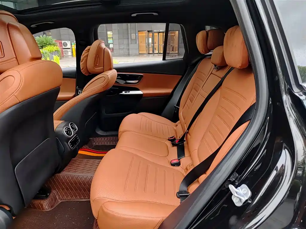 Mercedes-Benz GLC 2024 GLC 260 L 4MATIC Dynamic 5-seater фото 8