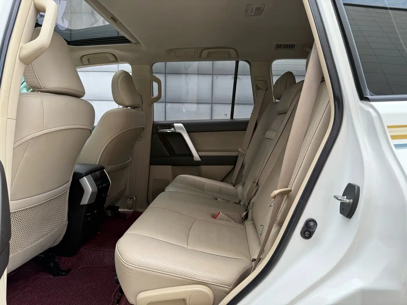 Toyota Prado 2010 4.0L Automatic TX-L фото 11