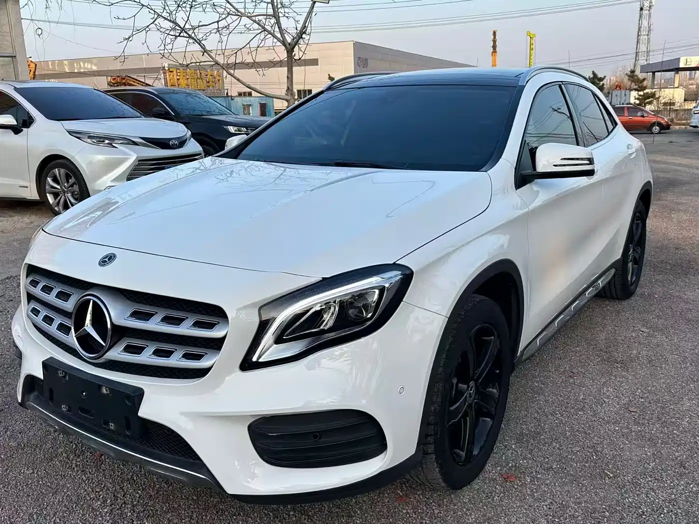 Mercedes-Benz GLA 2019 GLA 200 Fashion