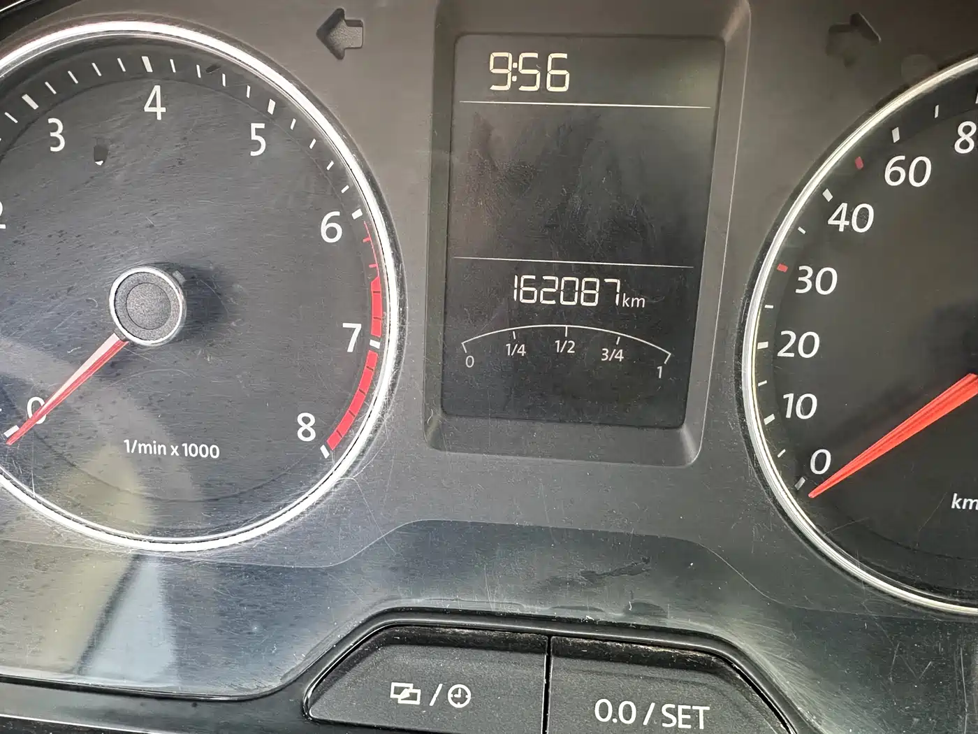 Volkswagen Lavida 2013 1.6L Manual Comfort Edition фото 24