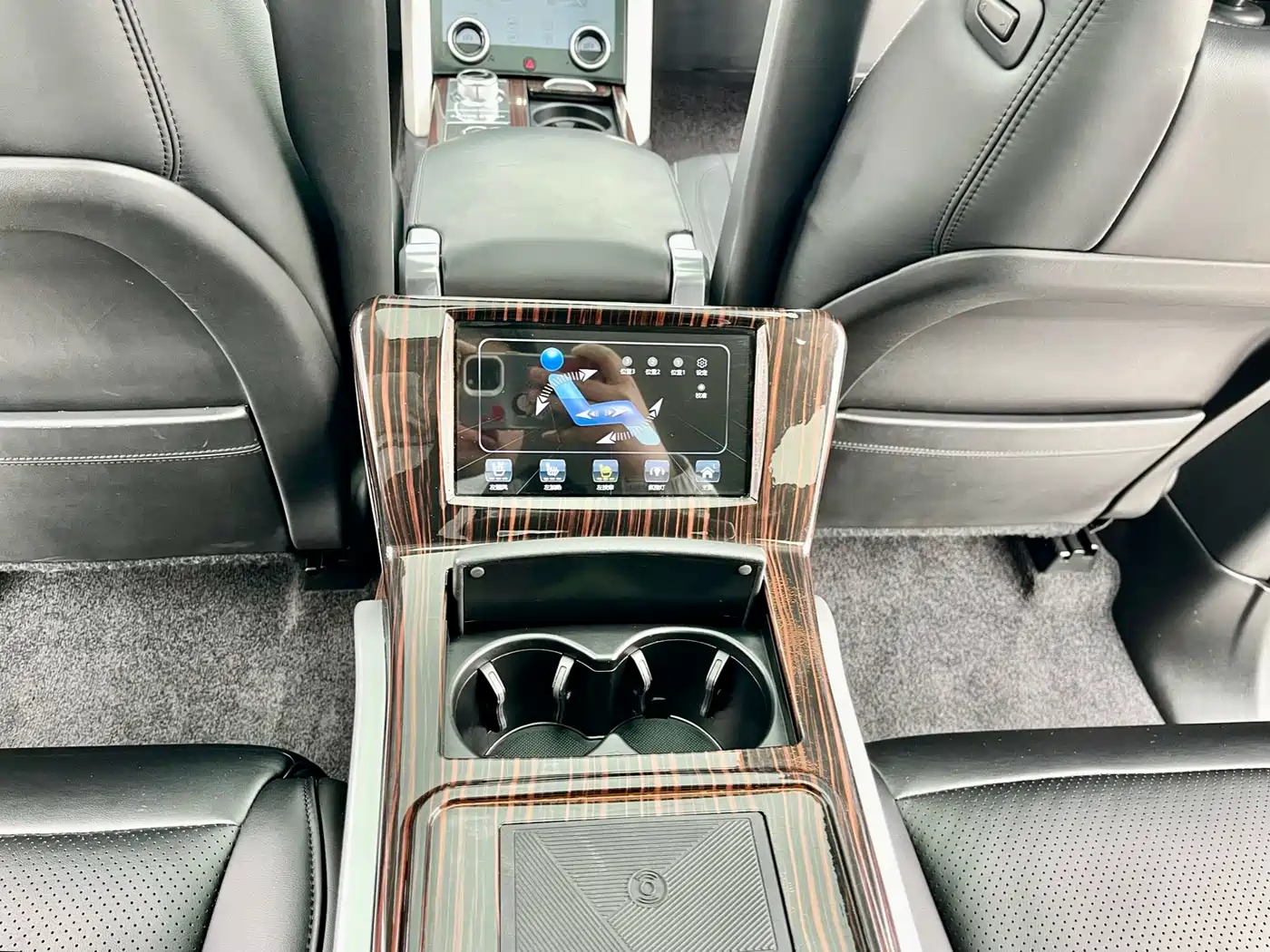 Land Rover Range Rover 2013 5.0 SC V8 Vogue SE фото 21