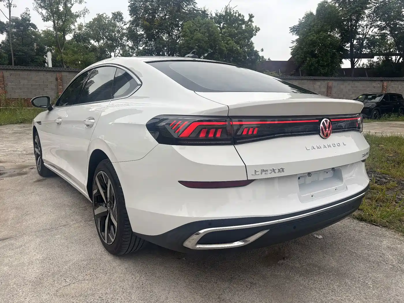 Photo 5 - Volkswagen Lamando
