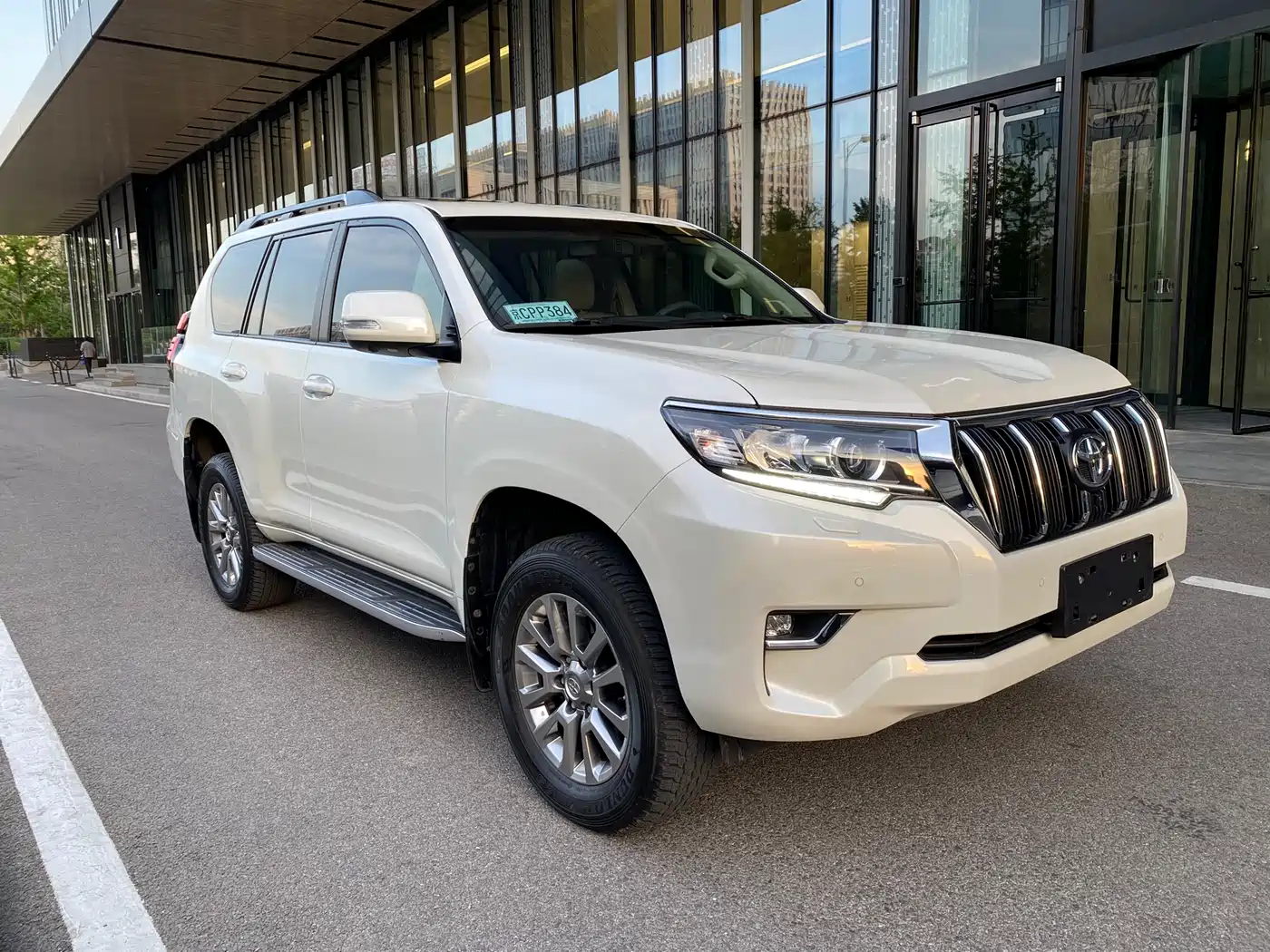 Toyota Prado 2018 3.5L Automatic TX-L NAVI Rear-mounted Spare Tire фото 2