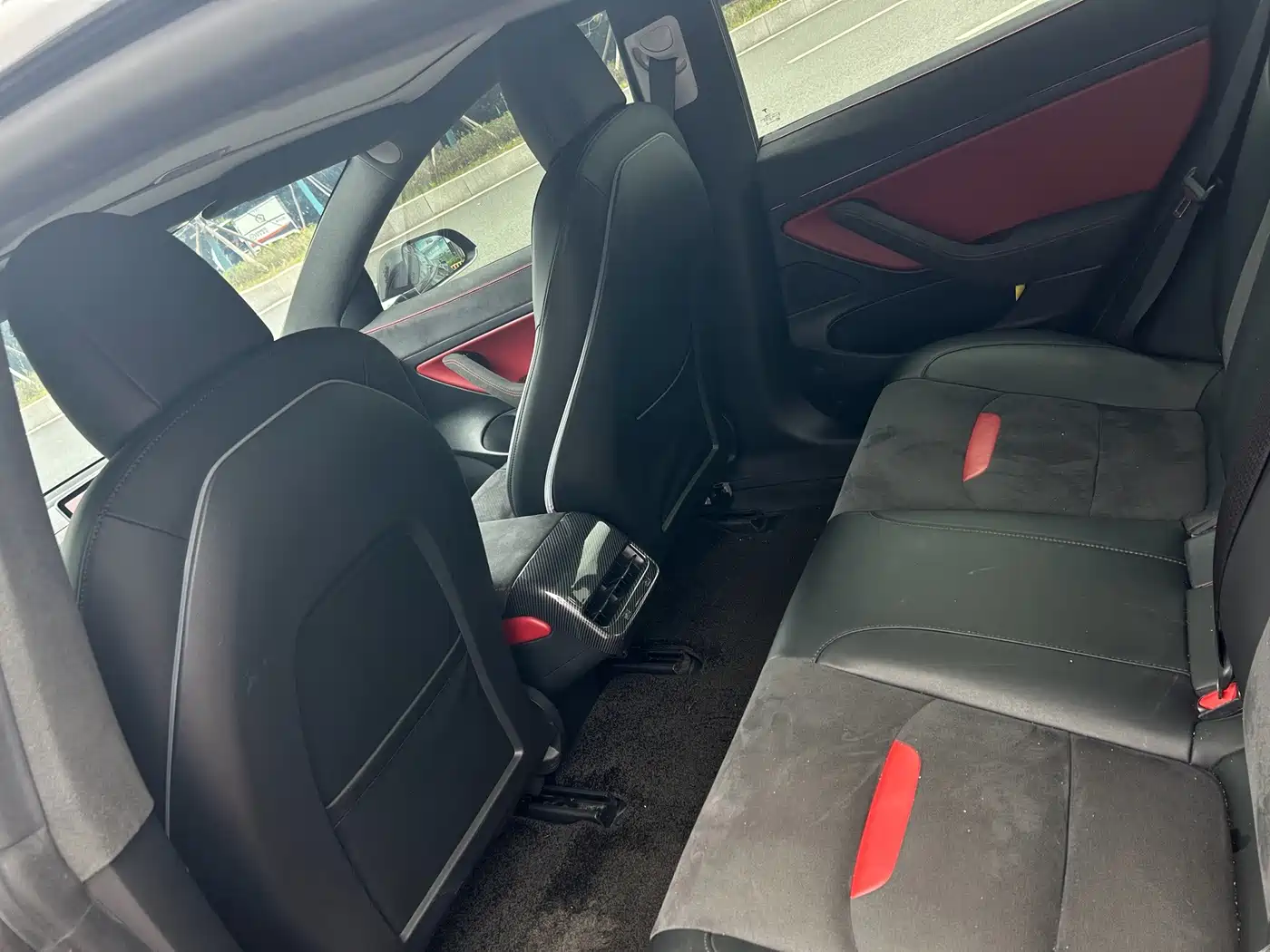 Photo 7 - Tesla Model 3