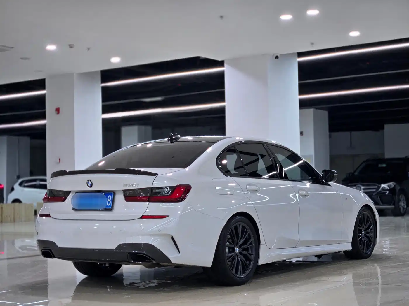 Фото 4 - BMW 3 Series