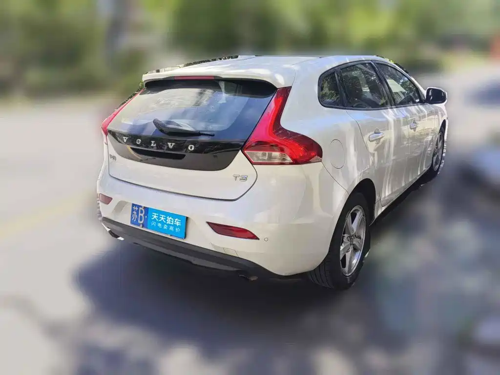 Volvo V40 2016 2016 T3 Comfort Edition