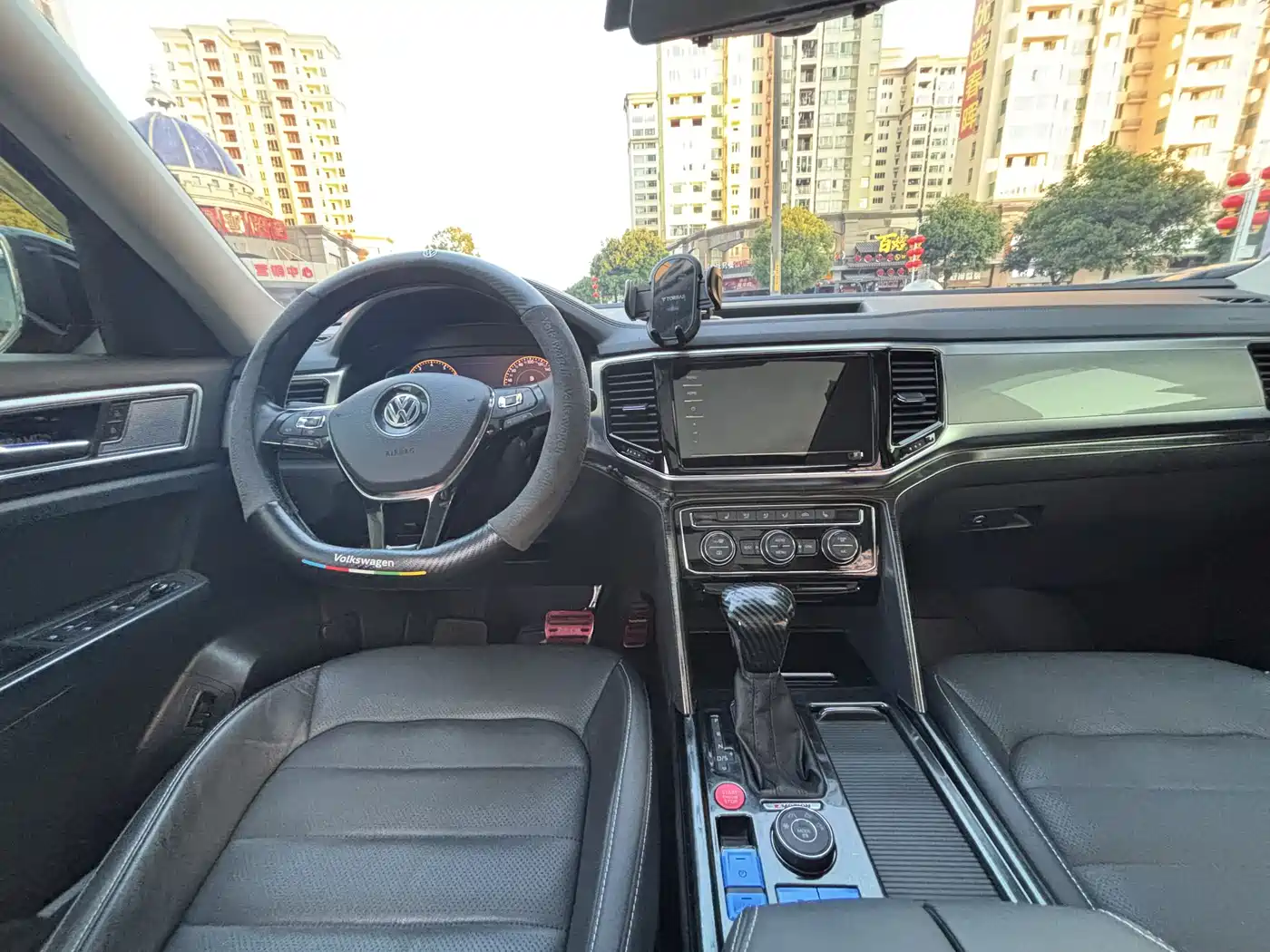 Volkswagen Teramont 2020 380TSI 4WD Luxury Edition China VI фото 9