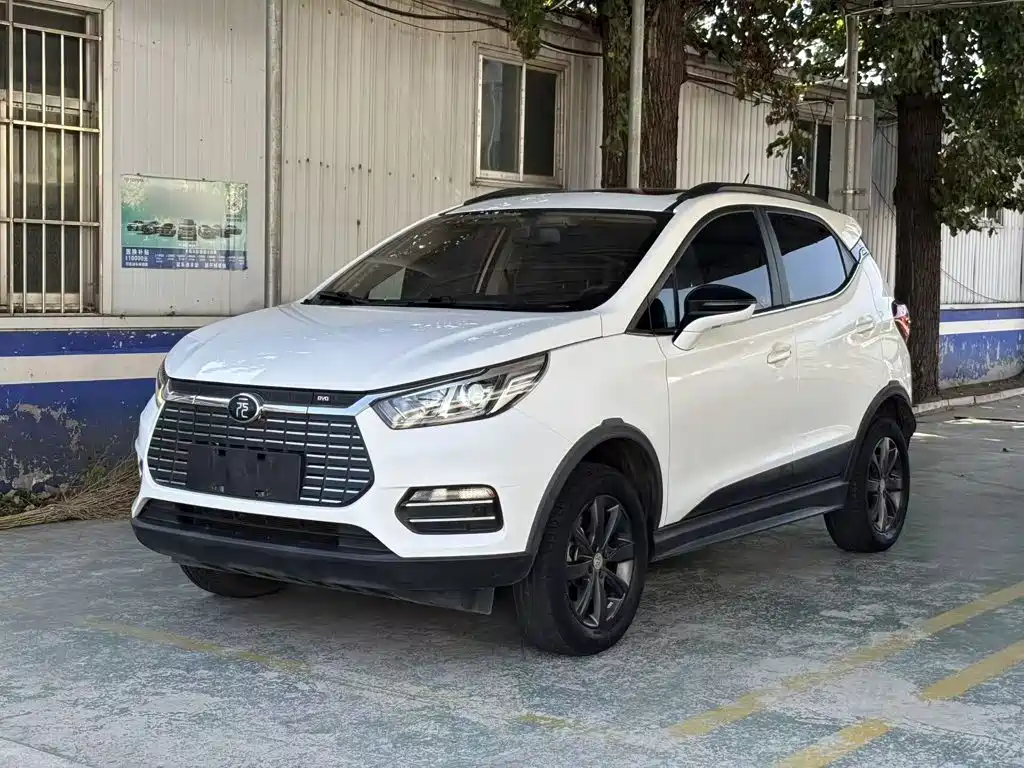 BYD Yuan New Energy 2019 2019 EV360 Smart Connect Premium Edition