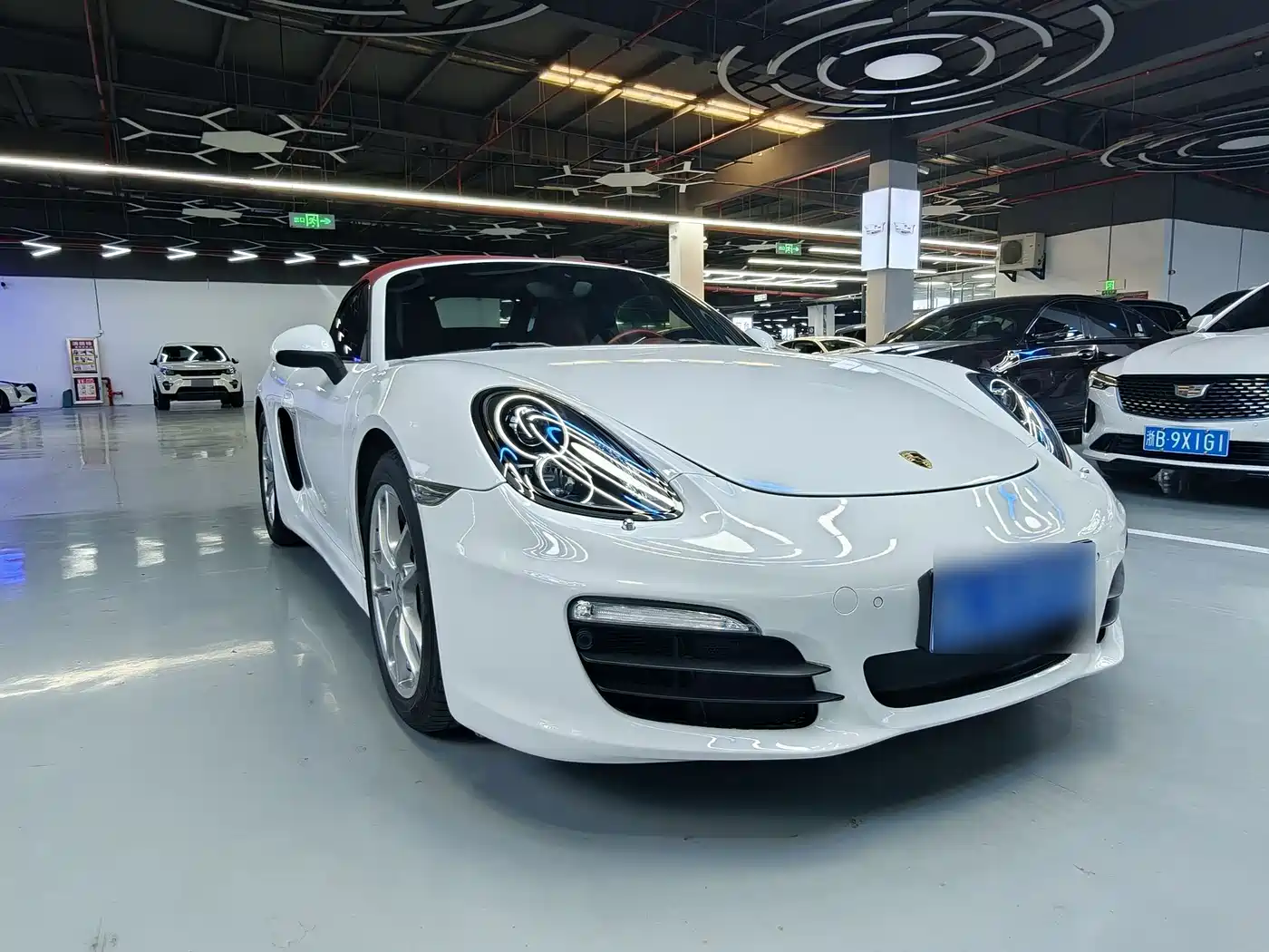 Porsche Boxster 2015 Boxster Style Edition 2.7L фото 3