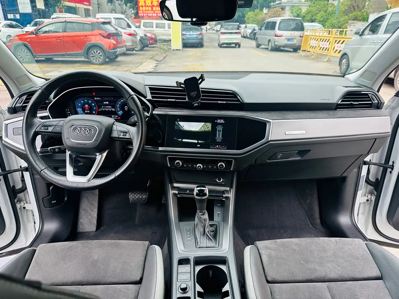 Audi Q3 2020 35 TFSI Progressive Dynamic фото 12