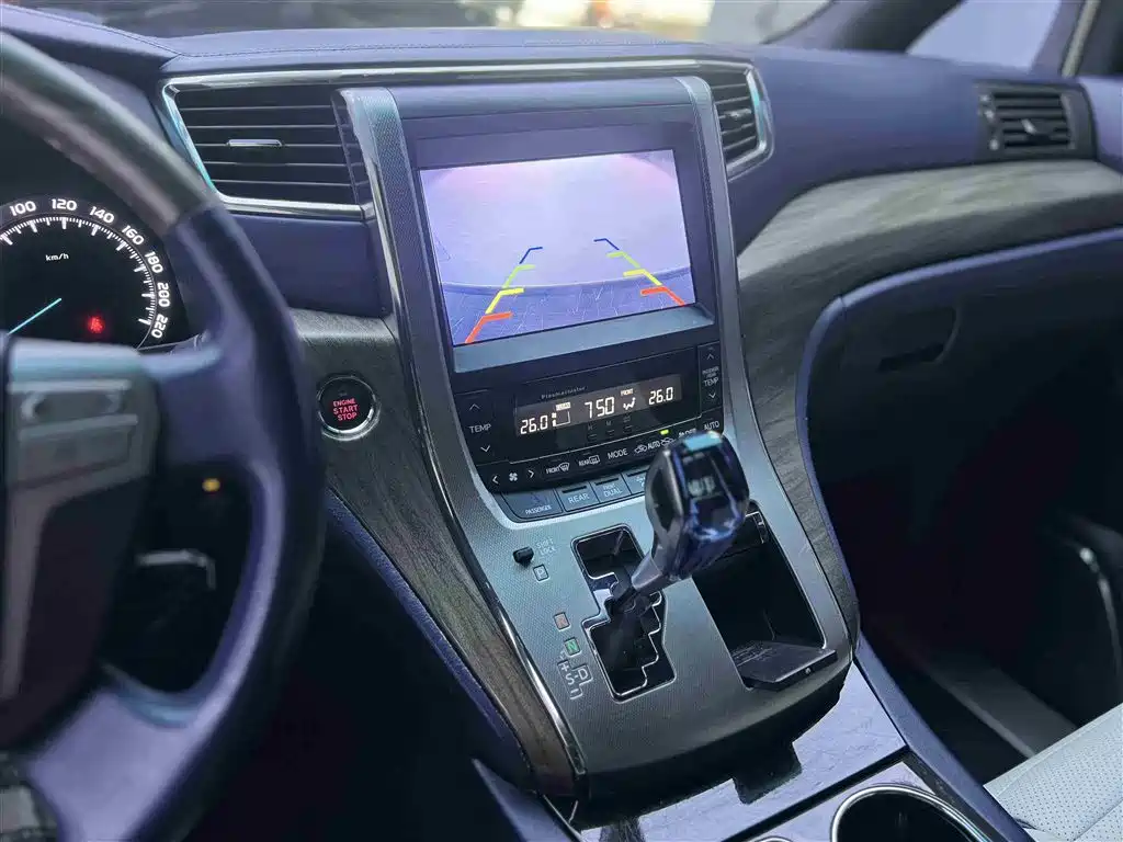 Toyota Alphard 2011 Model 2.4L Luxury фото 8
