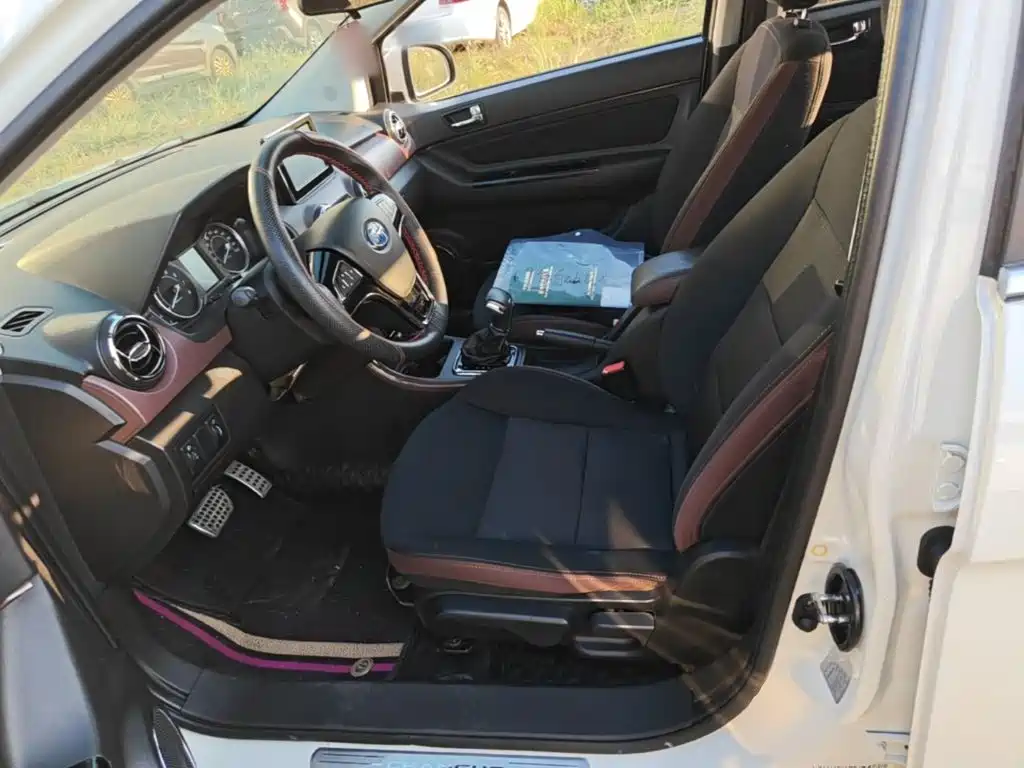 BAIC Changhe Q25 2019 2017 1.5L Automatic Smart Edition