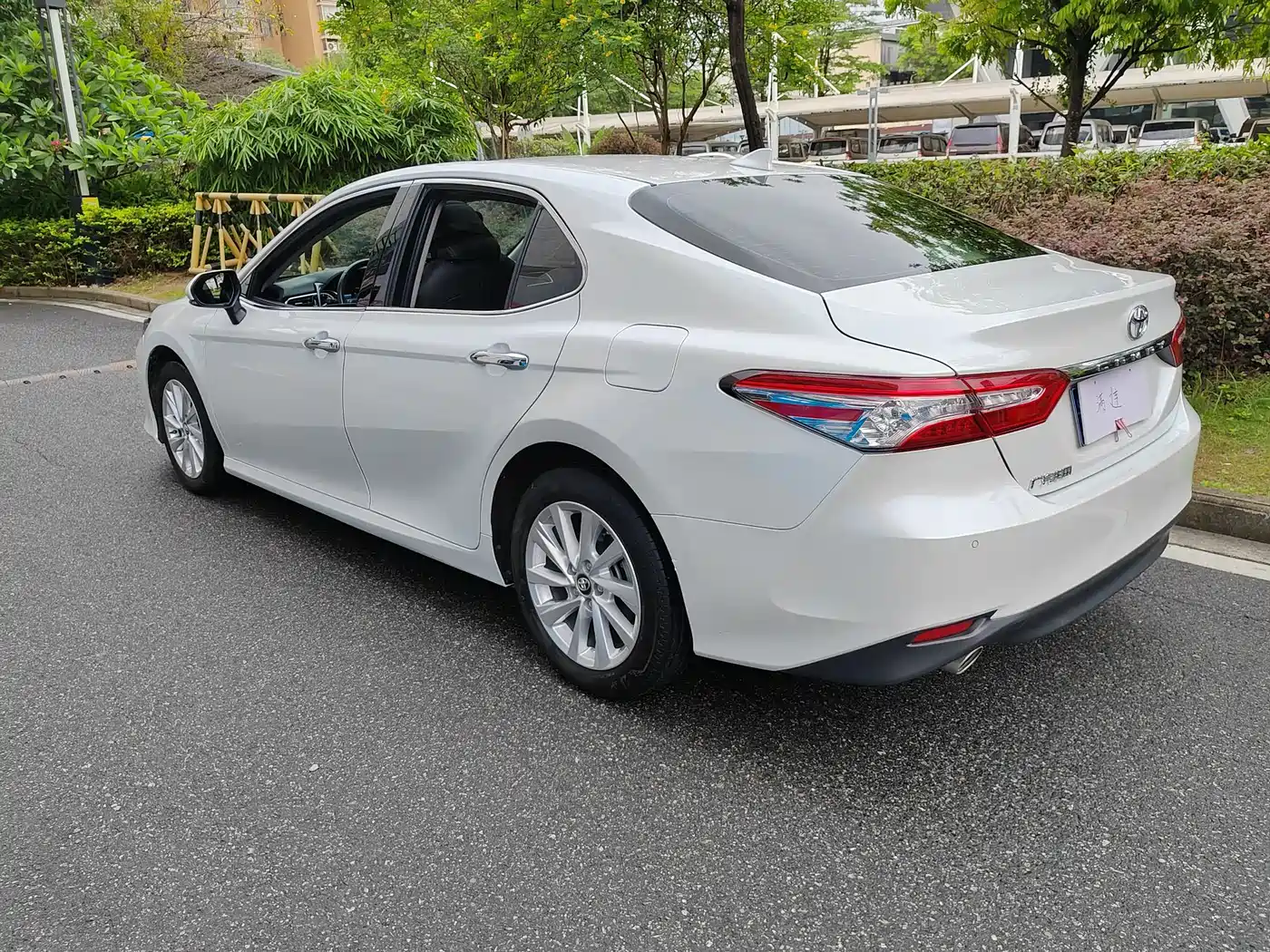 Toyota Camry 2021 2.0G Luxury Edition фото 5