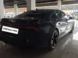 Photo 8 - Audi A7L
