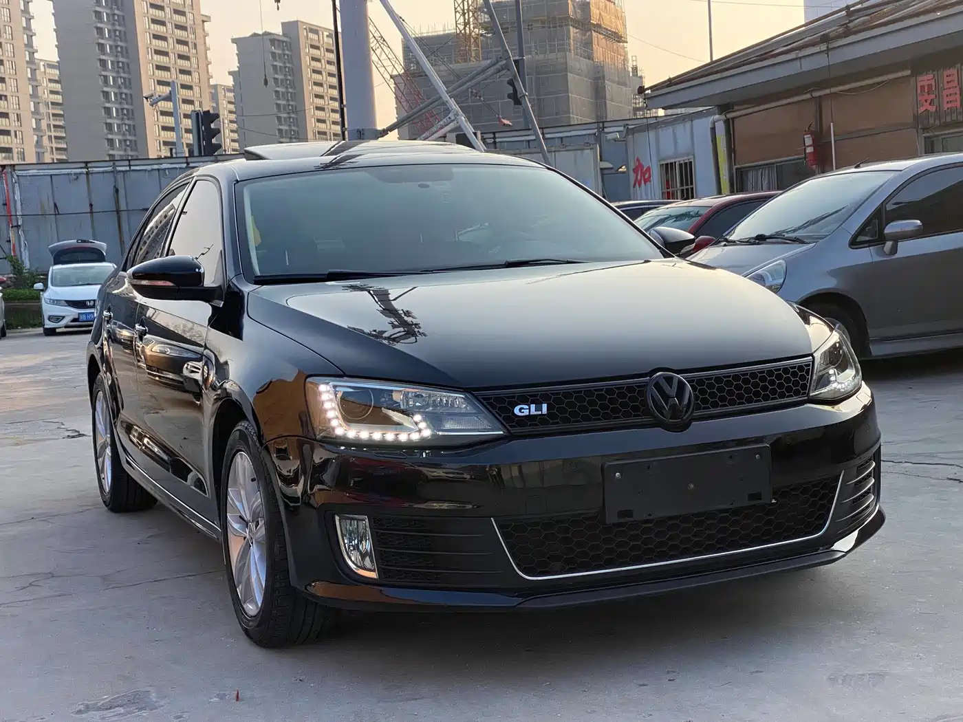 Volkswagen Sagitar 2012 1.4TSI Manual Luxury фото 3