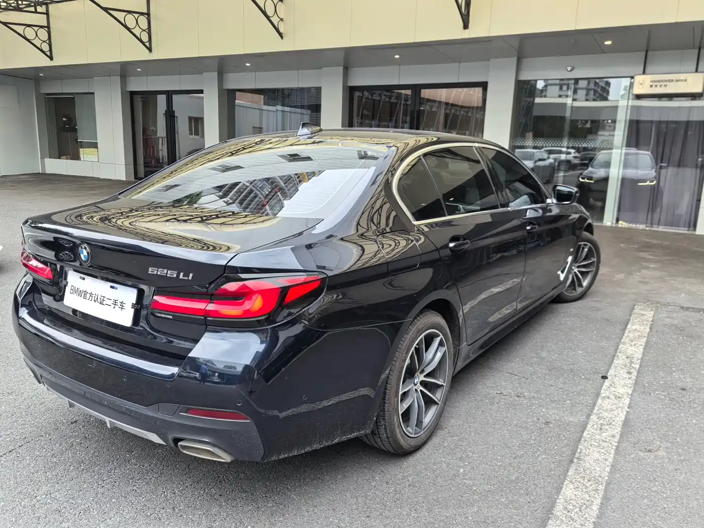 BMW 5-SERIES