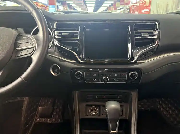JEEP GRAND COMMANDER