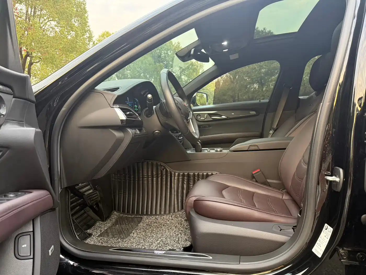CADILLAC CT6