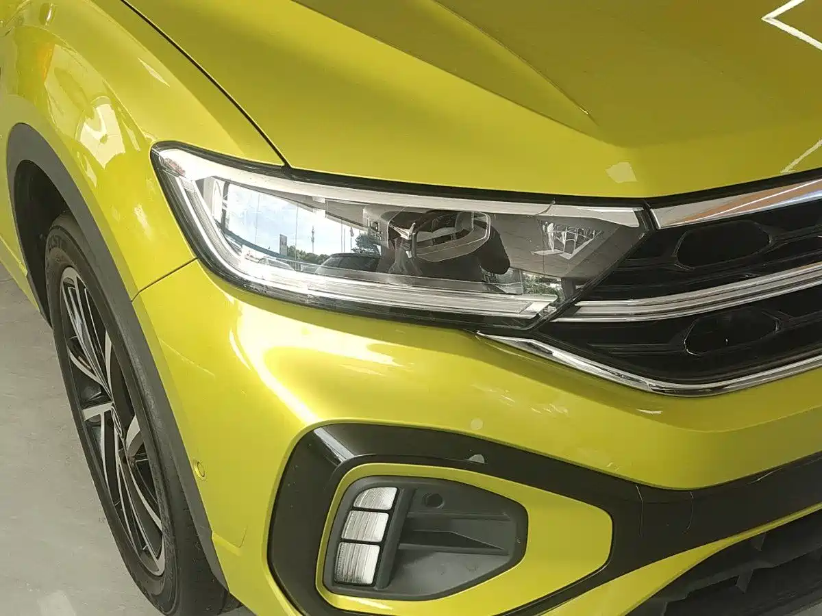 Volkswagen T-ROC 2023 300TSI DSG 2WD Starlight Edition фото 10