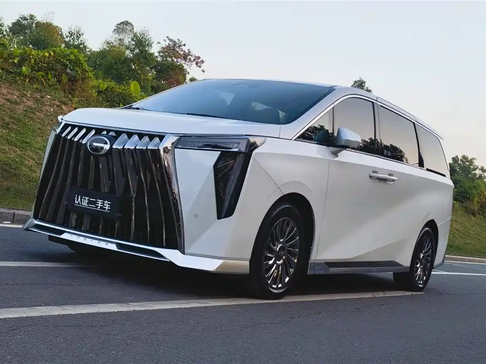 GAC TRUMPCHI M8