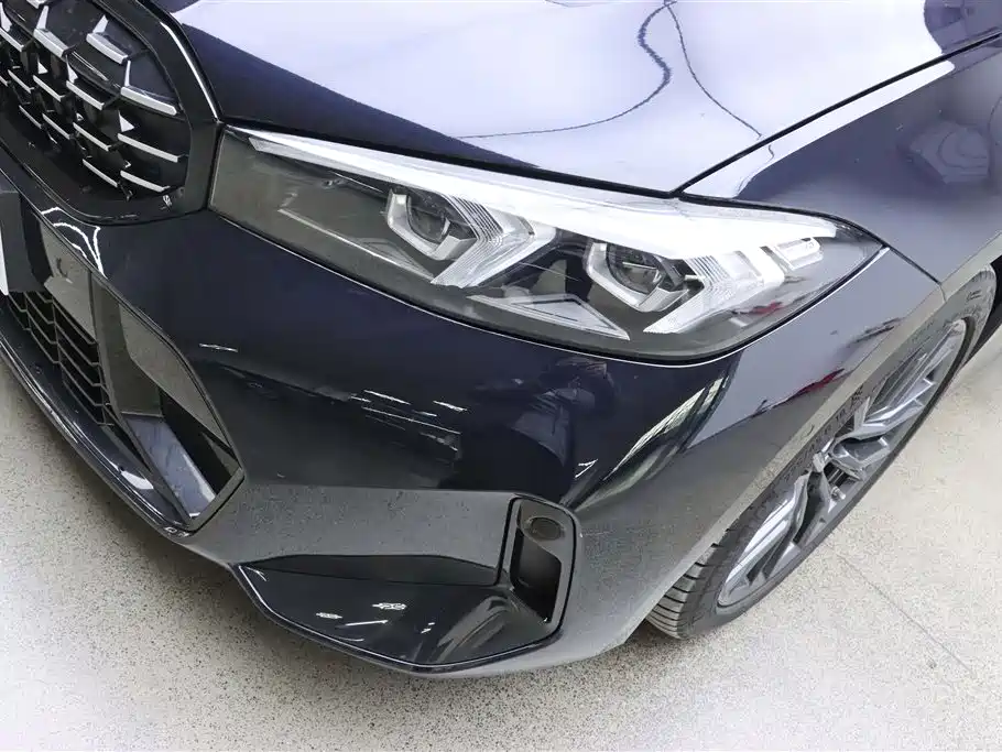 BMW 3 Series 2024 325Li M Sport Shadowline Package фото 33
