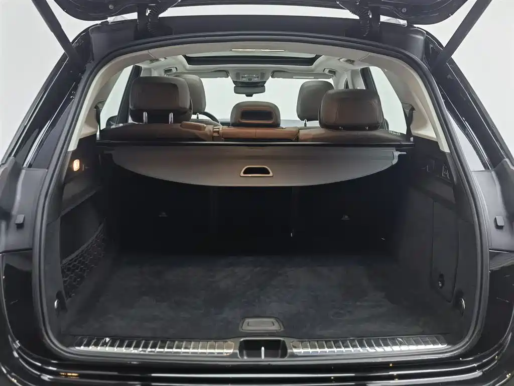 Mercedes-Benz GLE 2024 GLE 450 4MATIC Fashion фото 16