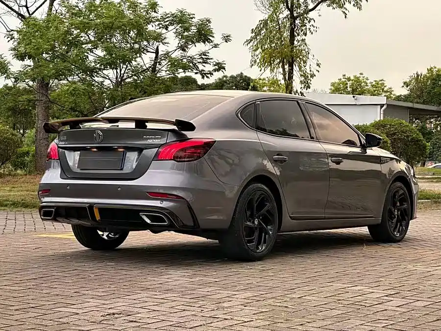 Photo 9 - MG MG6