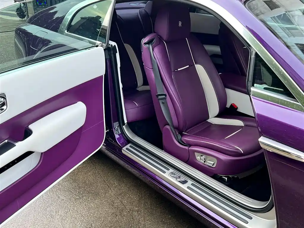 Фото 4 - Rolls-Royce Wraith