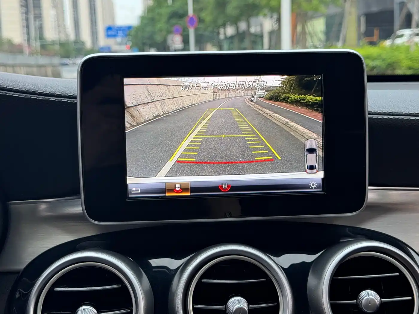 Mercedes-Benz GLC 2019 Model GLC 200 L 4MATIC фото 16