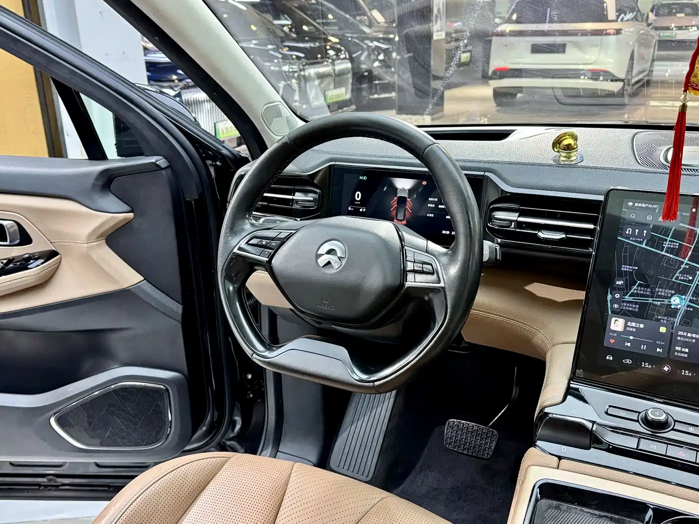 NIO ES8 2019 2018 355KM Standard 6-Seater