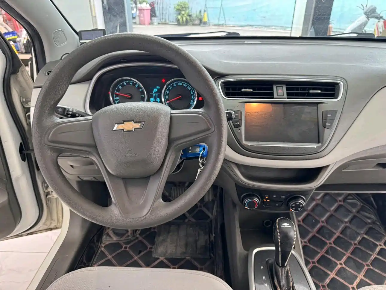 Chevrolet Lova RV 2017 2016 1.5L Automatic Easy-Ride