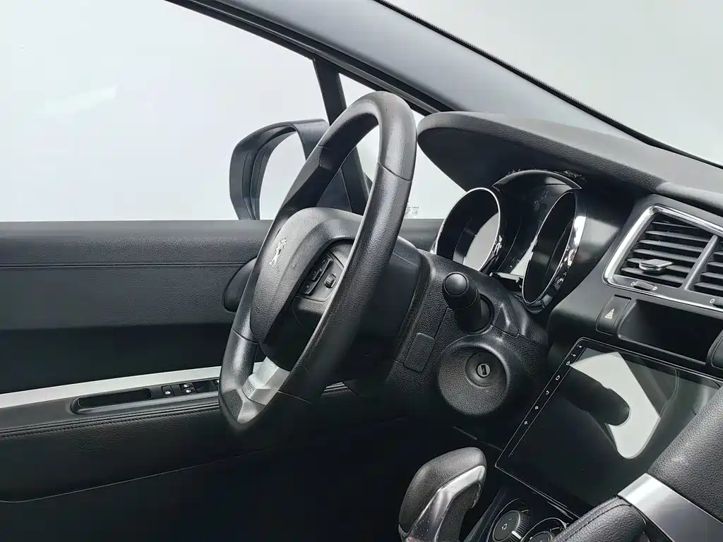 Peugeot 3008 2018 2018 2.0L Auto Classic Edition