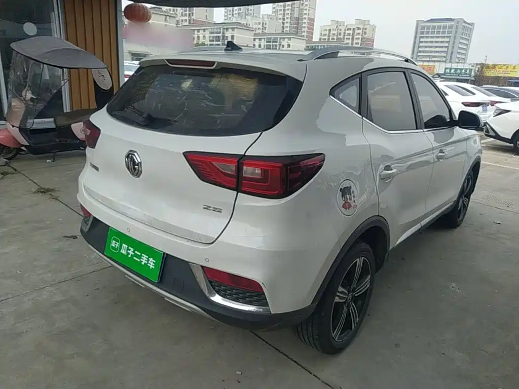 Фото 7 - MG ZS