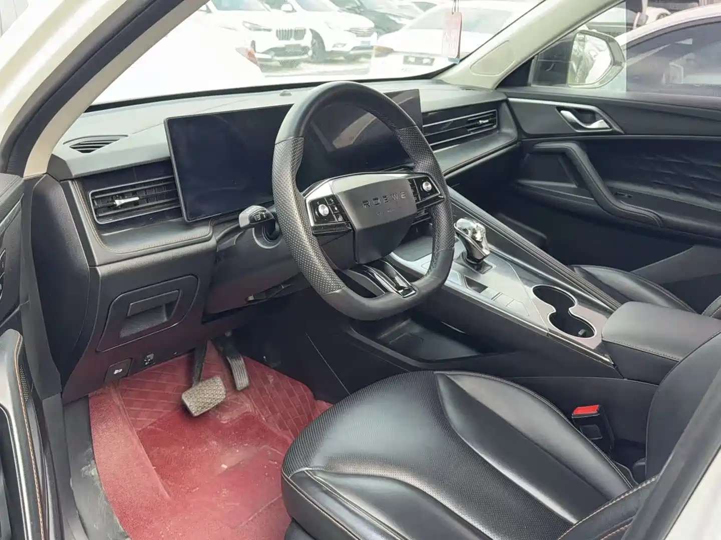 Фото 6 - Roewe RX5