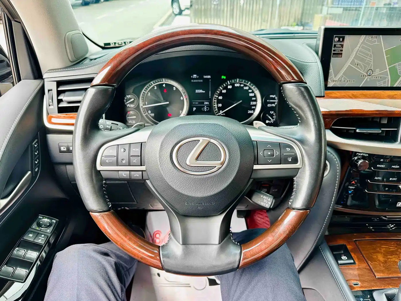 Lexus LX 2019 570 Dynamic Luxury Edition фото 7