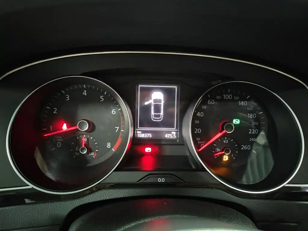 Volkswagen Magotan 2018 330TSI DSG Luxury фото 12